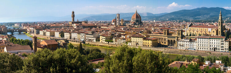 Florence: centre of medieval European trade and finance and one of the wealthiest cities of that era. - obrazy, fototapety, plakaty