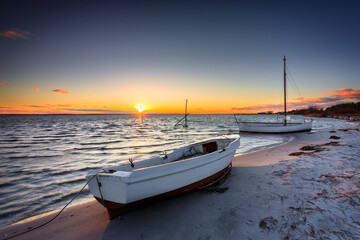 Beautiful Baltic beach o at sunset in Kuznica, Hel Peninsula. Poland - obrazy, fototapety, plakaty