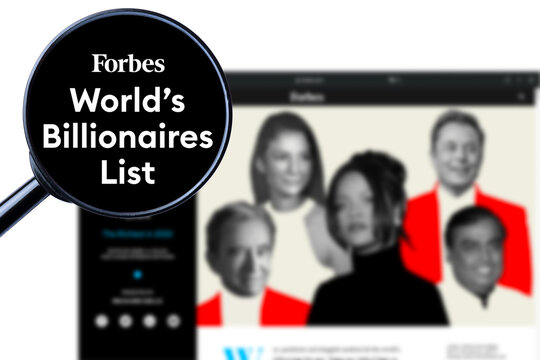 Los Angeles, California, USA - 6 Martha 2023: Forbes Top 100 website homepage. Forbes logo visible on display screen.