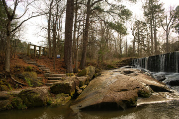 Fototapeta na wymiar Rock formations in Spring at historic Yates Mill County Park in Raleigh, North Carolina. 