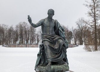 statue of the person in the park