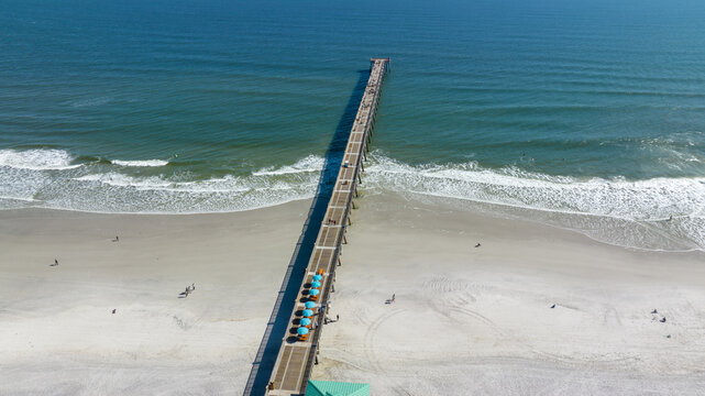 Aerial view of the Jacksonville Beach Fishing Pier.