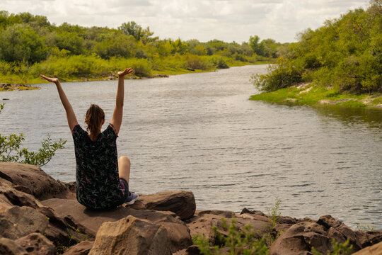 Absorbiendo la energ&iacute;a y el amor del universo