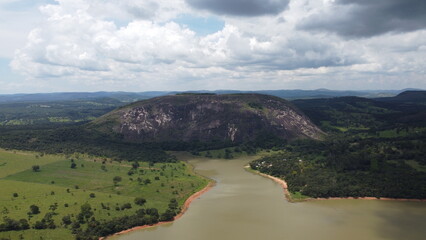 Fototapeta na wymiar Lagoa da Pedra do Calhau Claudio MG