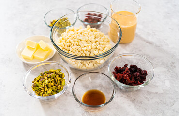 Cranberry pistachio fudge