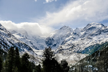 Morteratsch, Morteratschgletscher, Gletscher, Gletscherpfad, Gletscherweg, Piz Bernina, Bellavista, Bernina, Berninapass, Engadin, Alpen, Graubünden, Winter, Winterwanderweg, Langlauf, Schweiz