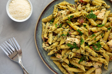 Homemade One-Pot Chicken Spinach Bacon Alfredo Pasta Ready to Eat.