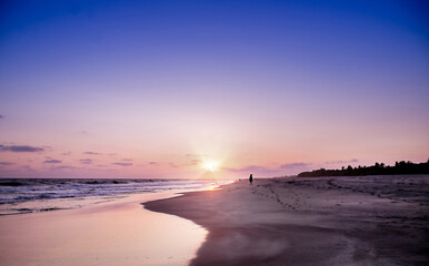 Fototapeta na wymiar Beautiful sunset Playa La Ventanilla Mexico.