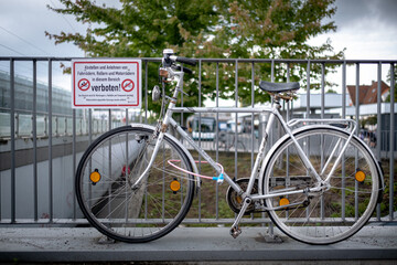 Fahrrad abstellen verboten