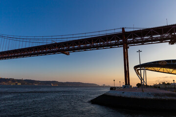 25 april bridge in sunset