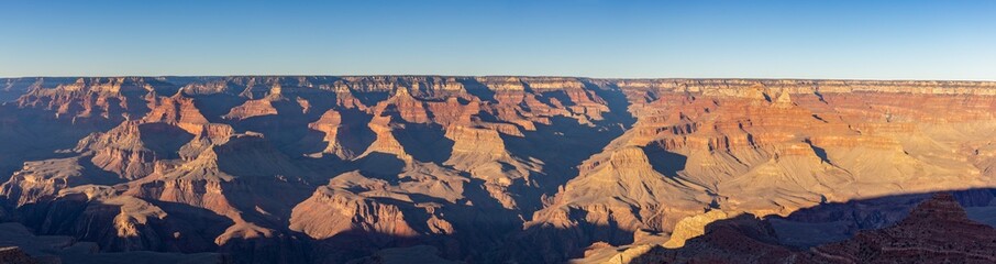 Fototapeta na wymiar Grand Canyon National Park - South Rim Panorama - Mather Point