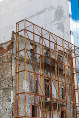 Building reconstruction
