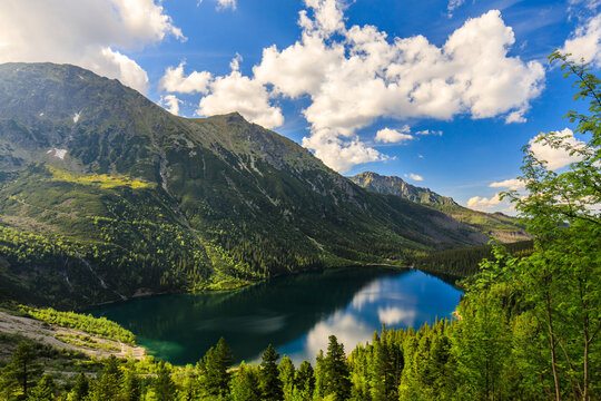 Eye of the Sea (Morskie Oko) lake in Tatra mountains, Poland © oleksandr.info