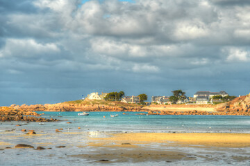 Joli paysage de la côte de granit rose à Landrellec en Bretagne - France