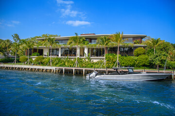 Architecture along the canals of Fort Lauderdale in Florida, USA
