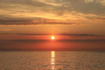 Premiers rayons de la journ&eacute;e 