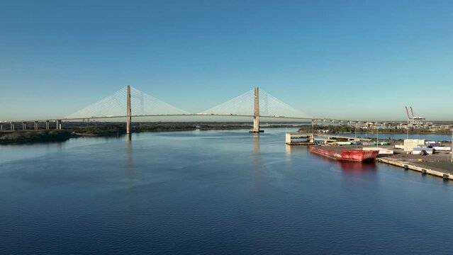 Aerial view of the Dames Point Bridge in Jacksonville, Florida. 