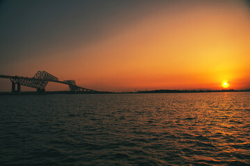 夕日と東京ゲートブリッジ