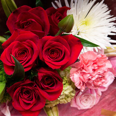 Fototapeta premium Bouquet of Roses - with white and pink flowers
