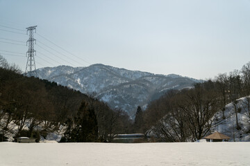 石川県金沢市にある医王山、白兀山を雪山登山している風景 Scenery of snow climbing Mt. Iozen and Mt. Shirahage in Kanazawa City, Ishikawa Prefecture, Japan. 