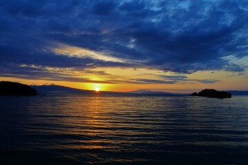 大村湾の朝日
