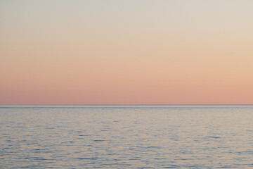 Obraz premium Colorful sunset over the sea