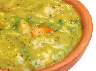  Mashkalai dal with shrimp on a clay pottery