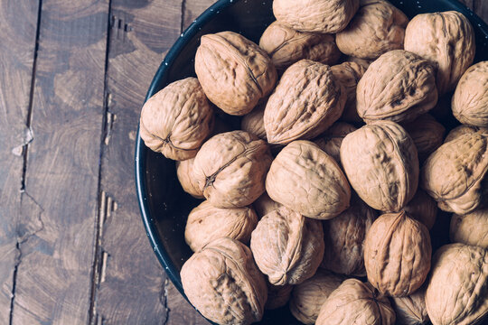 Bowl of walnuts on kitchen table