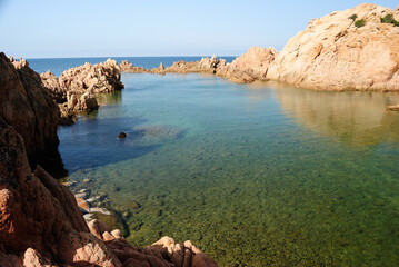 Veduta della baia e spiaggia di Cala Cruxitta 