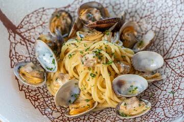 Spaghetti with clams