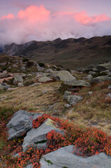 Obraz premium sunset over the mountain