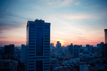 Fototapeta premium Sunrise over the city Phnom Penh Cambodia