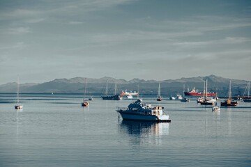 Fototapeta premium boats in the harbor
