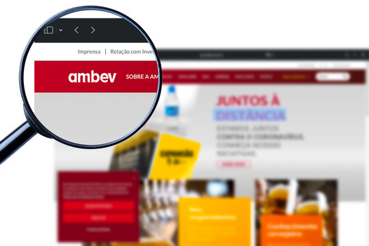 Los Angeles, California, USA - 8 Martha 2023: Illustrative Editorial of Ambev S.A. website homepage. Ambev S.A. logo visible on display screen.