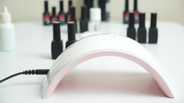 Ultraviolet UV LED lamp for drying, polymerization gel polish for nail polish coating, press the timer button