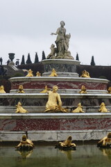 Fototapeta na wymiar statue at Versailles