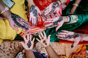 hands, henna, hindi, indian, culture, colorful