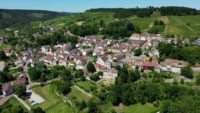 4K aerial footage of Pernand-Vergelesses, a famous wine producing commune in the C&ocirc;te-d'Or department in eastern France