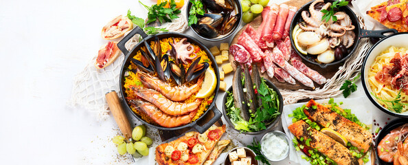 Freshly prepared delicious varieties of Mediterranean dishes.