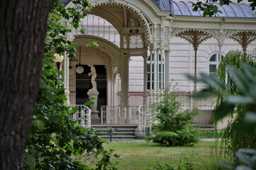 Fototapeta na wymiar Carlsbad, old colonnade