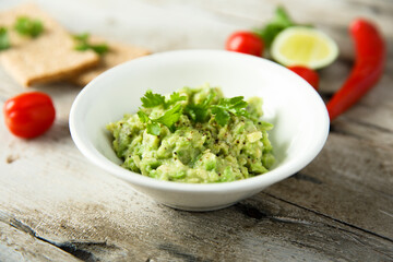 Healthy mashed avocado with lime juice