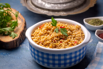 Bulgur pilaf with chia seeds