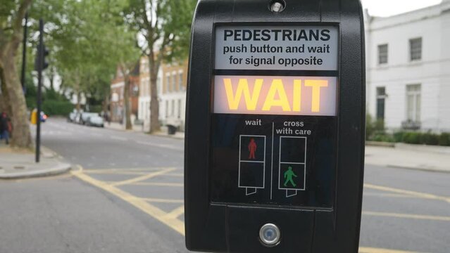 A cross road with the pedestrians road signal.