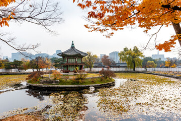 Exterior of a pavilion of the Gyeongbokgung palace in Seoul, South Korea, Asia