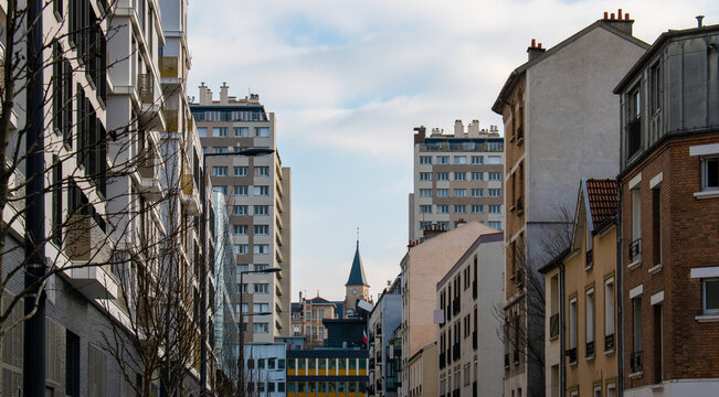 "Hauts De Seine" Images – Browse 770 Stock Photos, Vectors, and Video