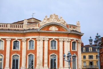 Fototapeta na wymiar Hotel de Ville city hall in Toulouse