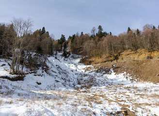 the beginning of the winter period, nature walks, panoramic views of the mountains, routes and rest in the mountains.