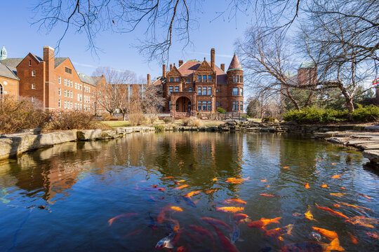 Sunny view of the Samuel Cupples House of Saint Louis University