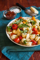 Pasta with Cherry Tomatoes and Basil with Parmesean