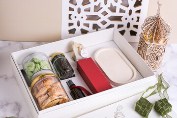 hampers, gift in box for eid